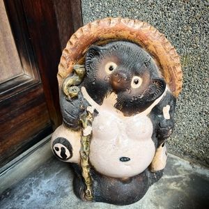 Meet your Posher, Claire